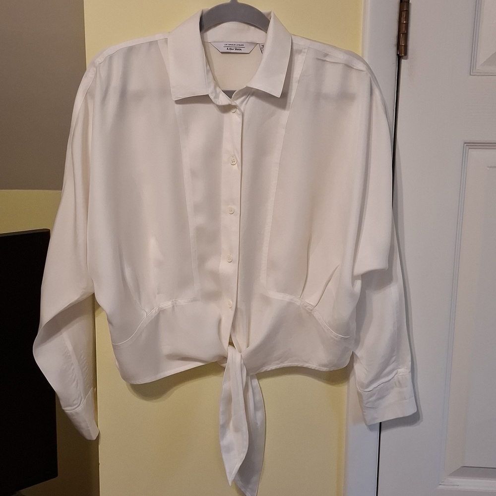 &Otherstories sz 4, oversized, creamy white, tie front blouse.